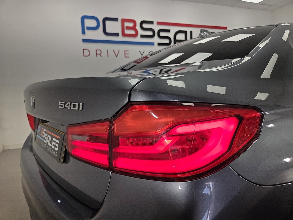 BMW 5 Series Black #46