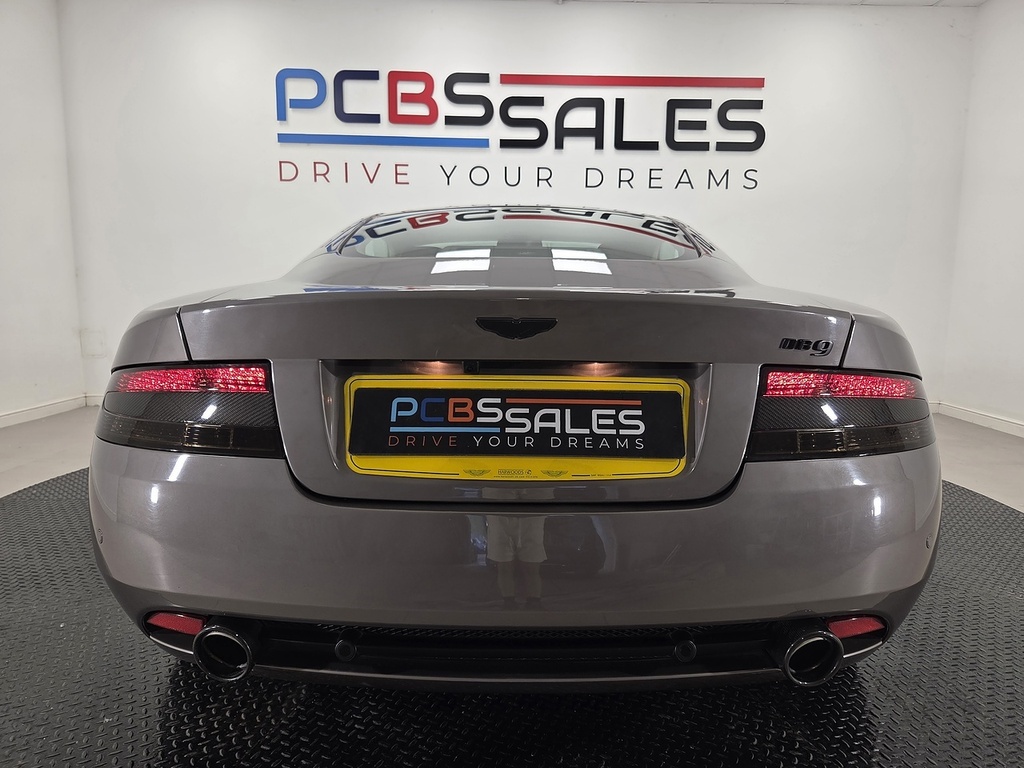 Aston Martin DB9 5.9 Seq Green #18
