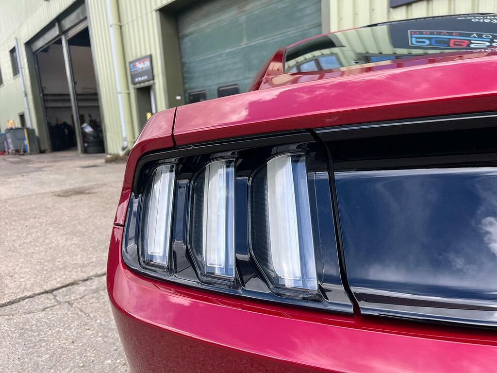 Ford Mustang Gt Red #29