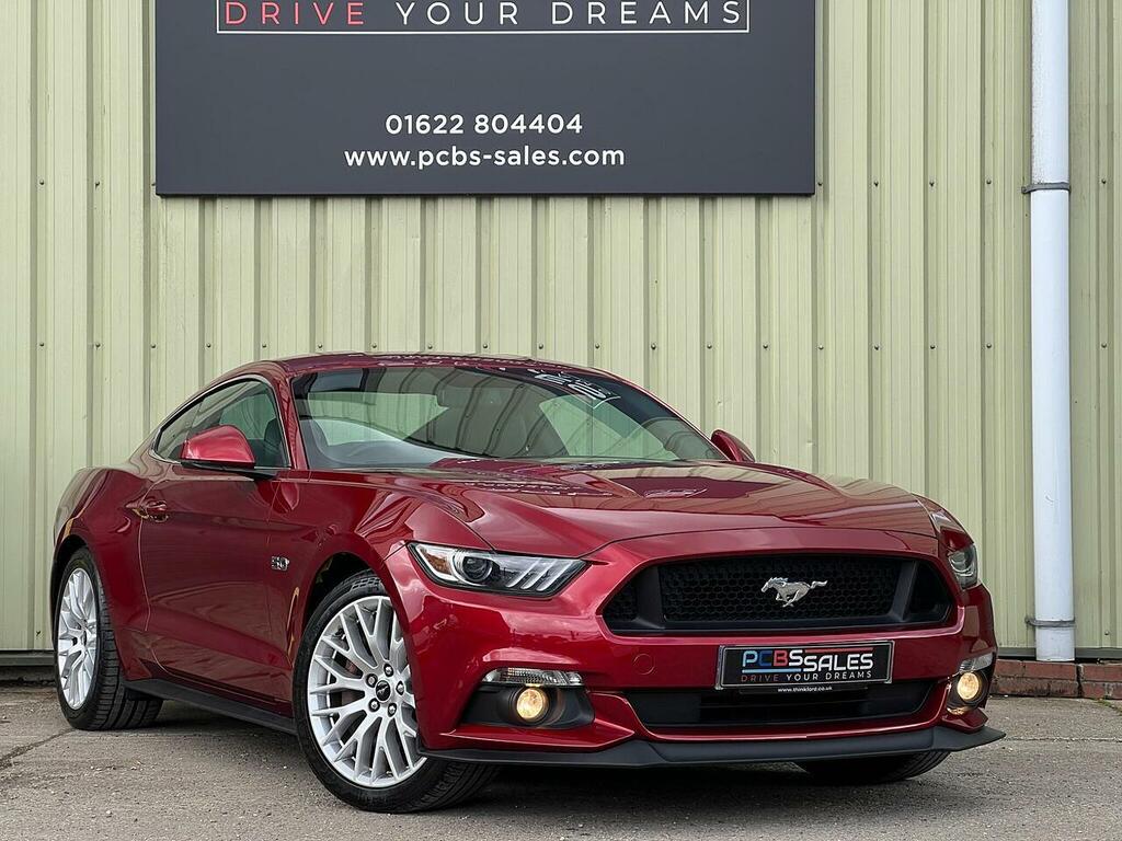 Ford Mustang 5.0 V8 Gt Fastback Euro 6 416 B Red