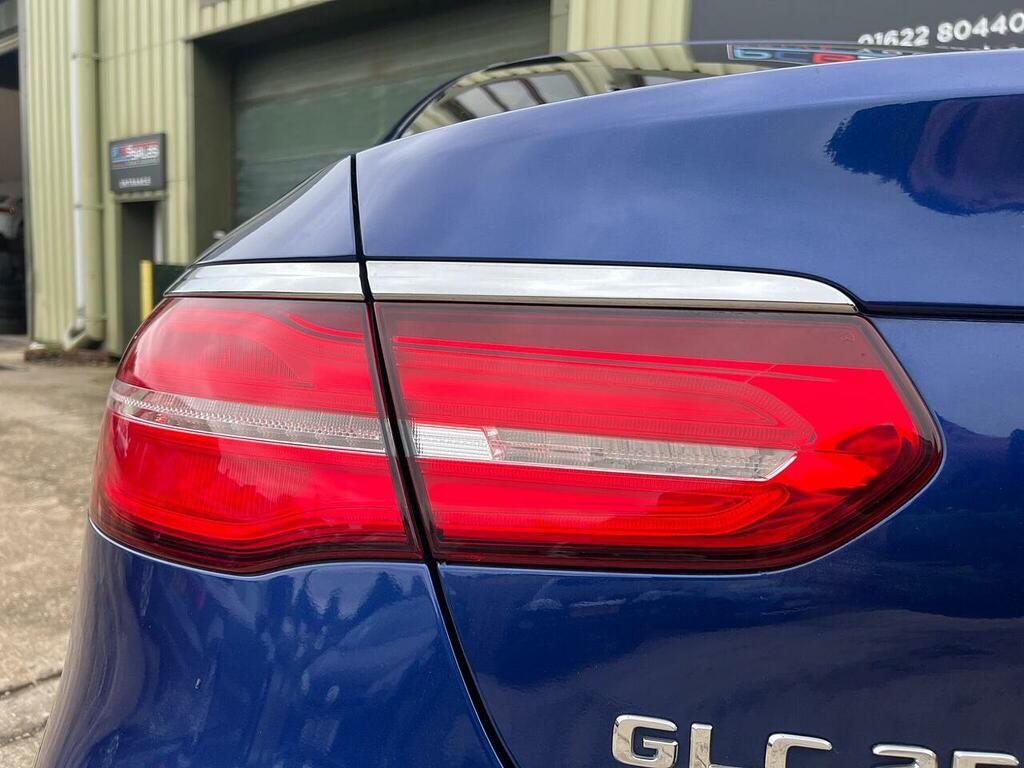Mercedes-Benz GLC Class Automatic Red #29