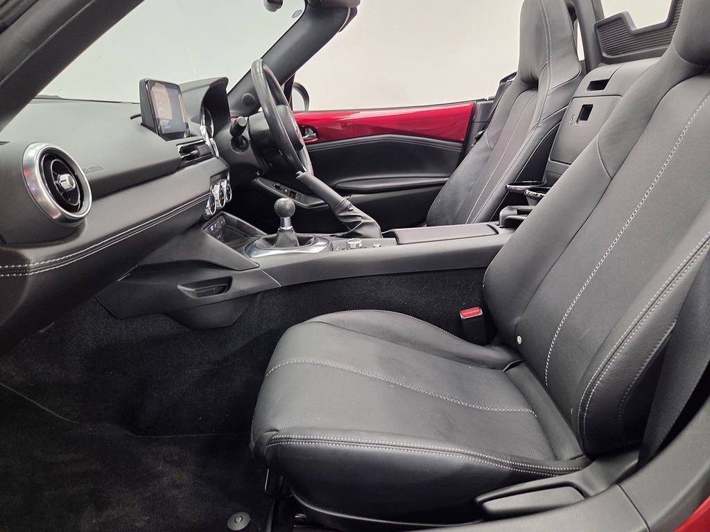 Mazda MX-5 1.5 Skyactiv-g Exclusive-line Convertible Petr Red #6