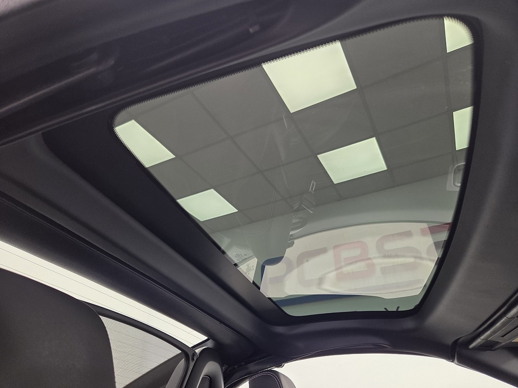 Mercedes-Benz SLK Automatic White #15