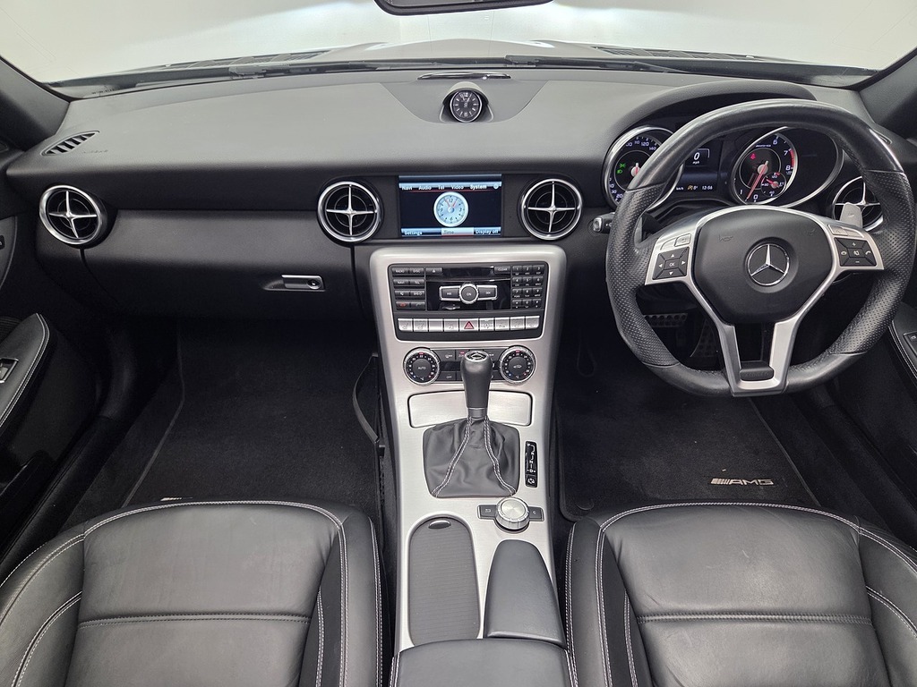 Mercedes-Benz SLK Automatic White #23