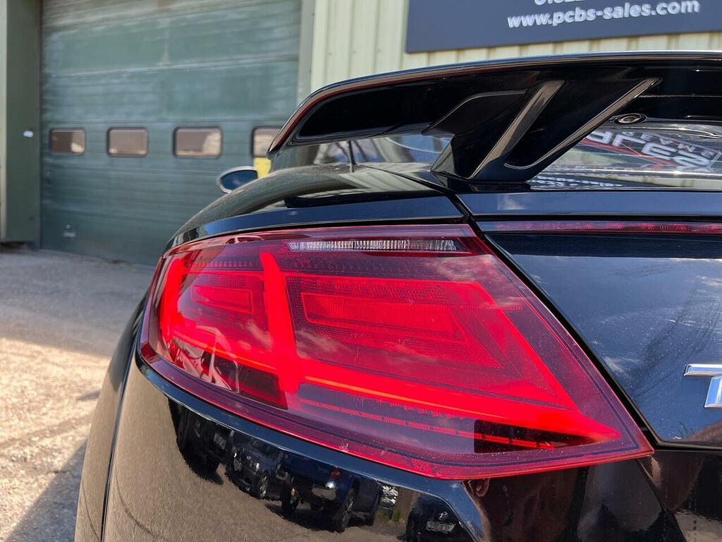 Audi TT RS 2.5T Fsi Tt Rs Quattro S Tronic Grey #28