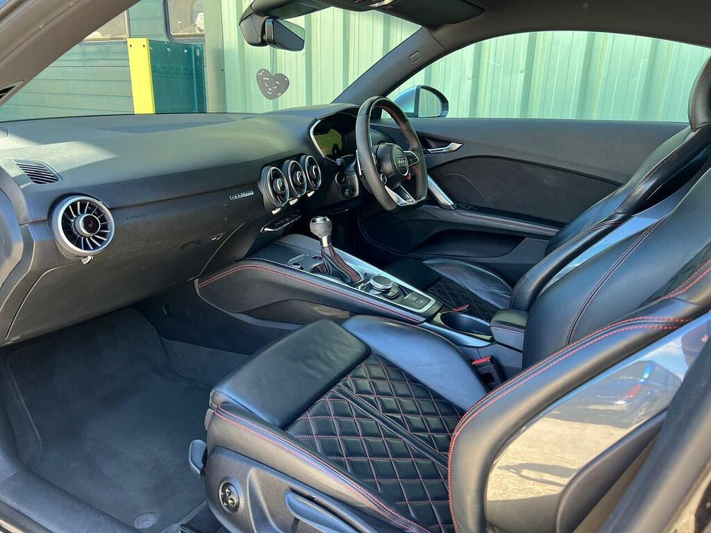 Audi TT RS 2.5T Fsi Tt Rs Quattro S Tronic Grey #34