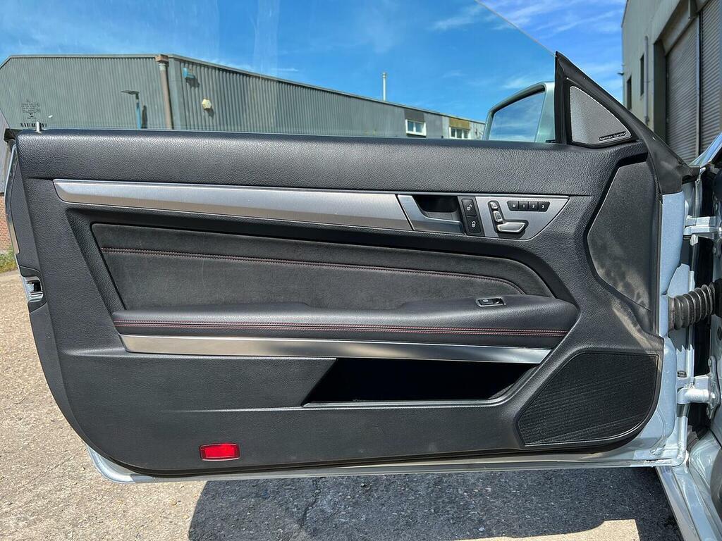 Mercedes-Benz E Class E220 Cdi Amg Sport 2-Door Black #17