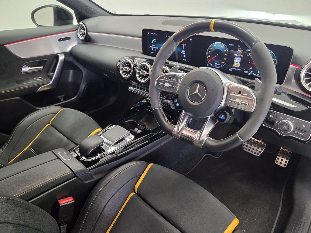 Mercedes-Benz A Class 2.0 A45 Amg S Hatchback 8G-dct 4Matic White #4