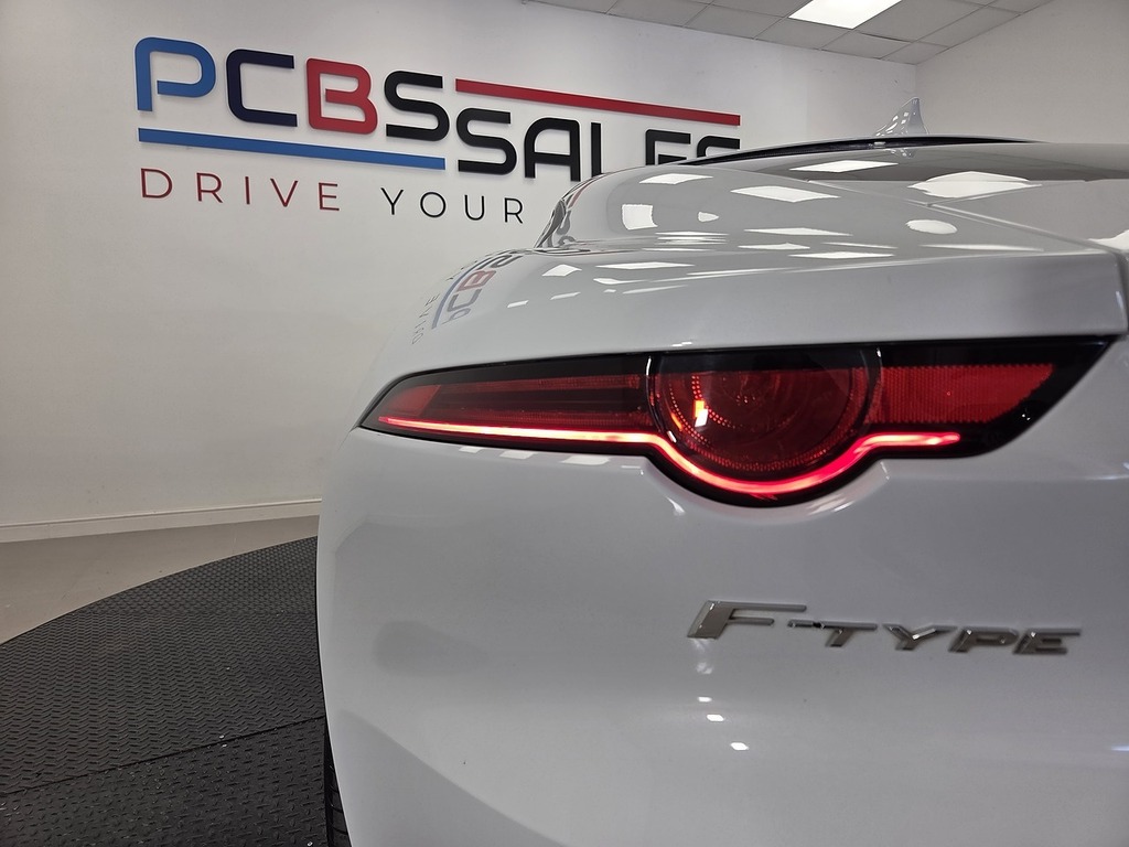 Jaguar F-Type 2.0 2dr Auto Red #39