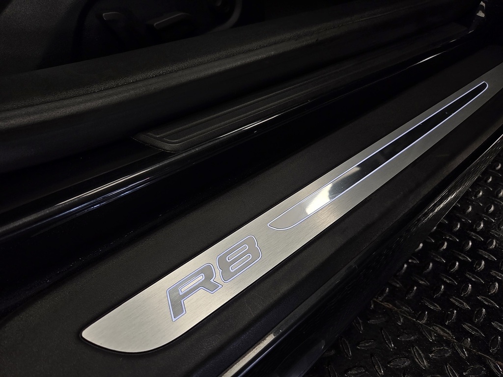Audi R8 5.2 Fsi V10 Coupe R Tronic Quattro Euro Black #6