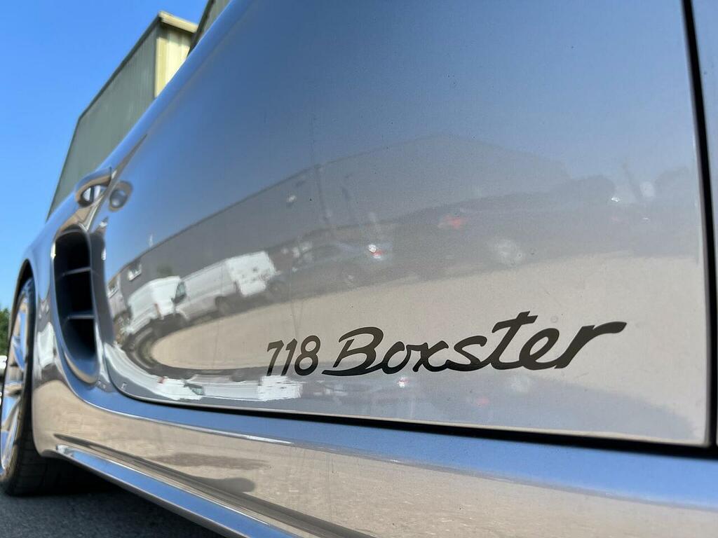 Porsche 718 Boxster 2.5L S Orange #32