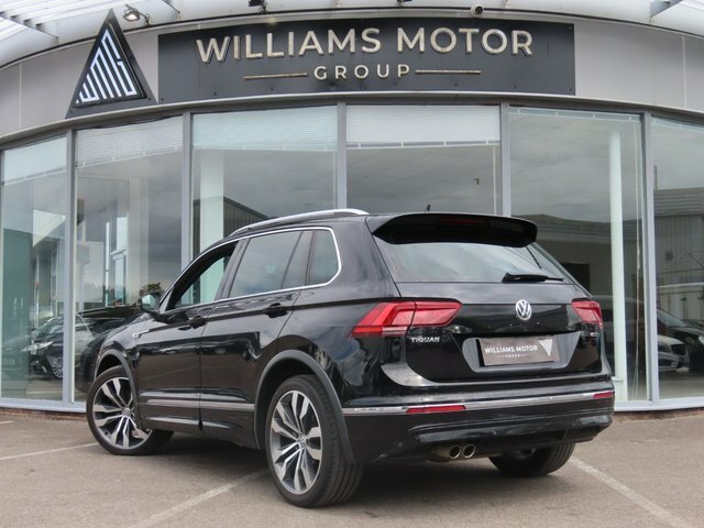 Volkswagen Tiguan 2018 2.0 Tdi R-line Suv Dsg 4Motion Eur VA18LCZ Black #5