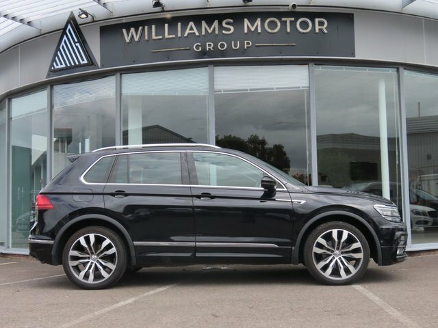 Volkswagen Tiguan 2018 2.0 Tdi R-line Suv Dsg 4Motion Eur VA18LCZ Black #3