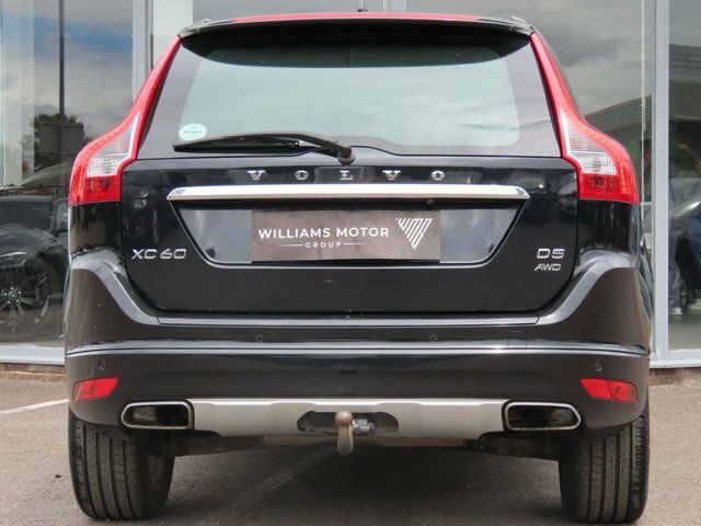 Volvo XC60 2014 2.4 D5 Se Lux Nav Suv Geartronic A FE64YHL Black #6
