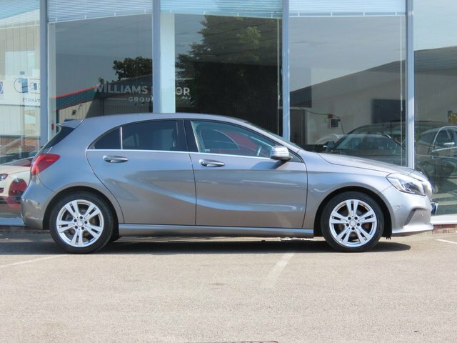 Mercedes-Benz A Class 2017 2.1 A200d Sport Premium Hatchback Diese LY66OPS Grey #3