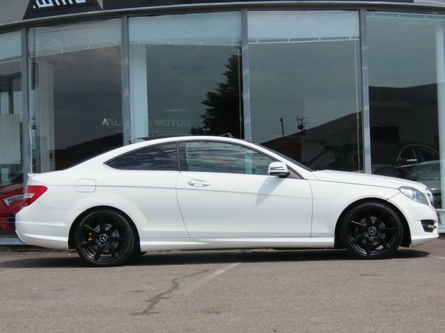 Mercedes-Benz C Class 2014 64 C220 Black #4