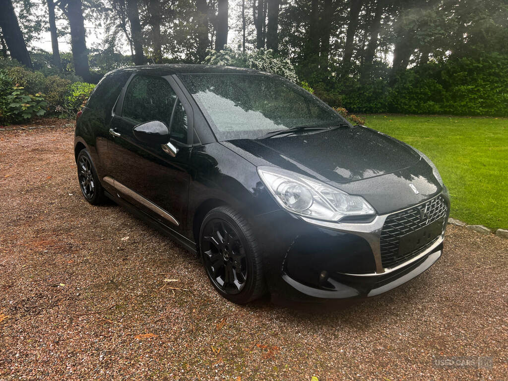 DS DS 3 1.6 Bluehdi Elegance Black #3