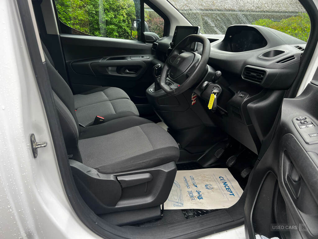 Peugeot Partner Panel Van 1.5 Bluehdi 950 Professional Long Panel White #11