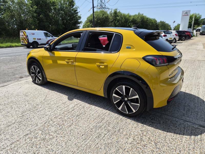 Peugeot e-208 100Kw Gt Premium 50Kwh - 2022 22 EX22LMJ Yellow #4