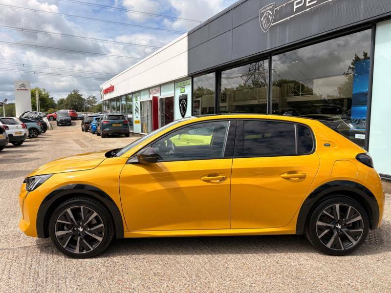 Peugeot e-208 100Kw Gt 50Kwh - 2023 72 Yellow #6