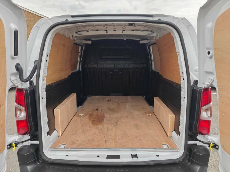 Citroen Berlingo 1.5 Bluehdi 950 Enterprise XL Panel Van 6Dr GK25TPF White #6