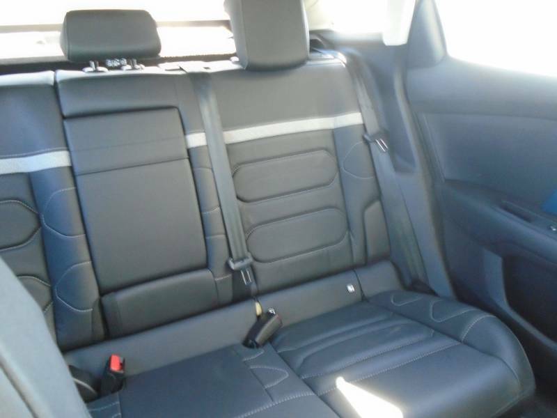 Citroen e-C4 50Kwh Shine Hatchback 136 Ps White #43