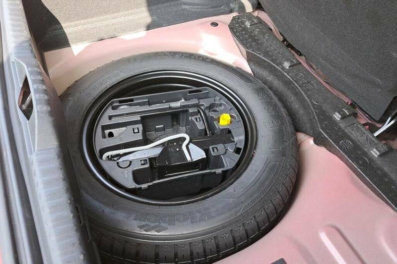 Citroen C3 1.2 Puretech Shine Plus Grey #48