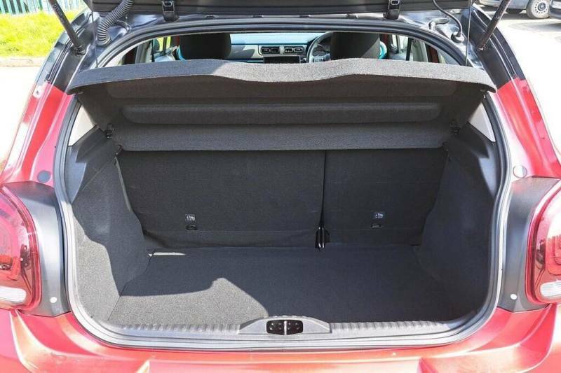Citroen C3 1.2 Puretech Shine Plus Grey #40