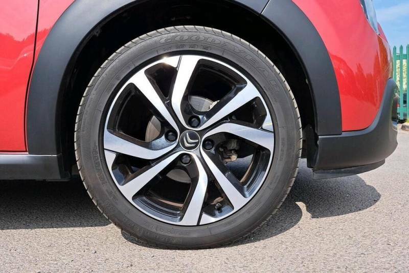 Citroen C3 1.2 Puretech Shine Plus Grey #31