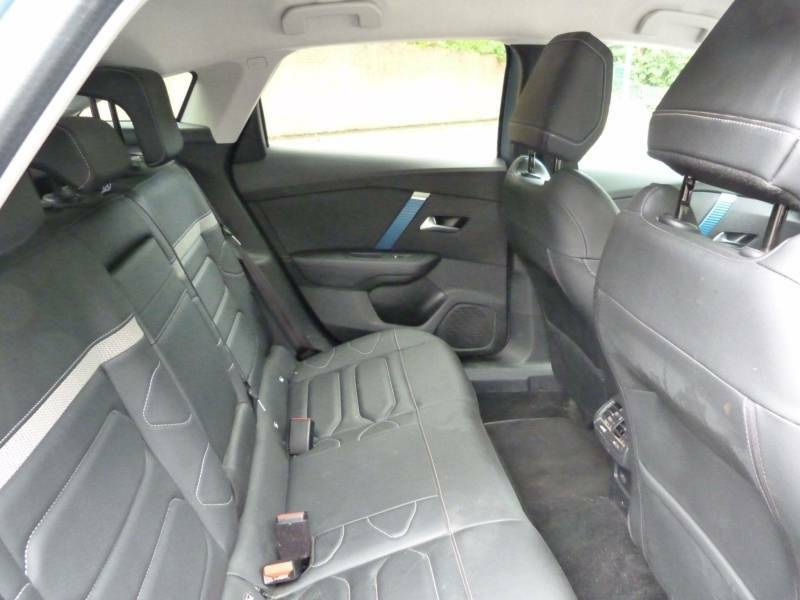 Citroen e-C4 100Kw Shine Plus 50Kwh Black #17