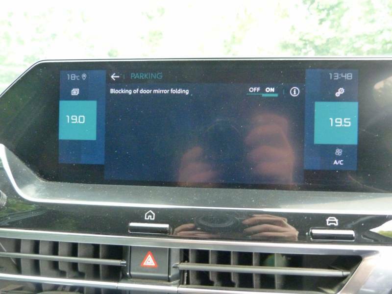Citroen e-C4 100Kw Shine Plus 50Kwh Black #34