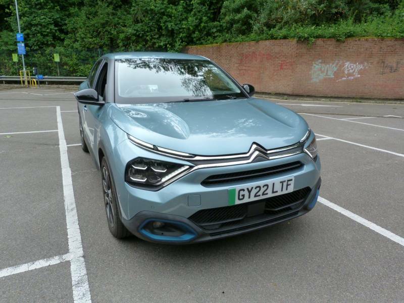 Citroen e-C4 50Kwh Shine Plus 7.4Kw Charger Blue #2