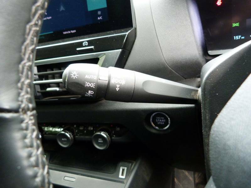 Citroen e-C4 100Kw Shine Plus 50Kwh Black #24