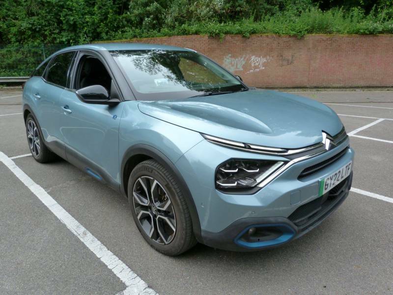 Citroen e-C4 50Kwh Shine Plus 7.4Kw Charger Blue
