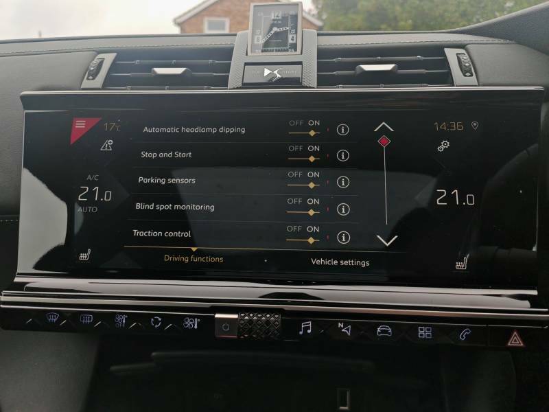 DS DS 7 Crossback Crossback 1.5 Bluehdi Performance Line Crossback E Black #33