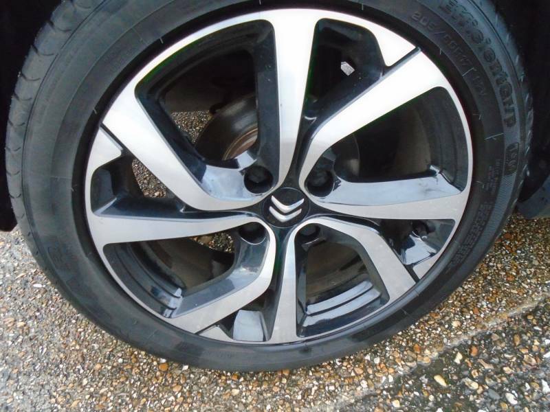Citroen C3 1.2 Puretech Elle Eat6 Euro 6 Ss White #6