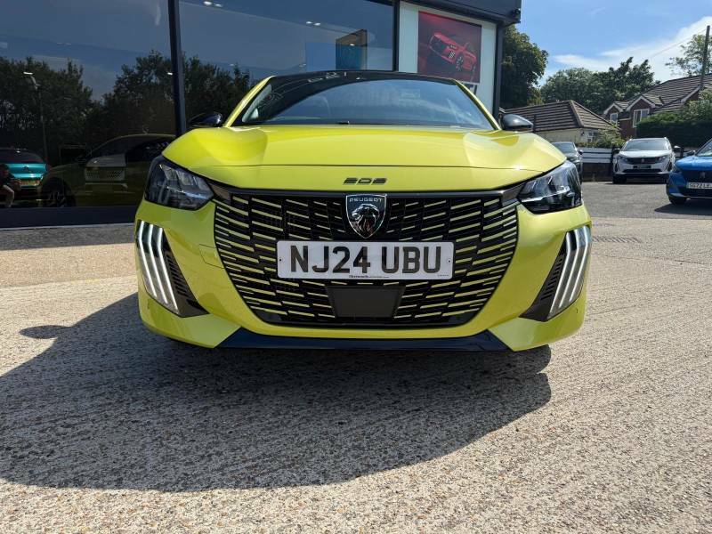 Peugeot 208 1.2 Puretech 100 Gt - 2024 24 NJ24UBU Yellow #2
