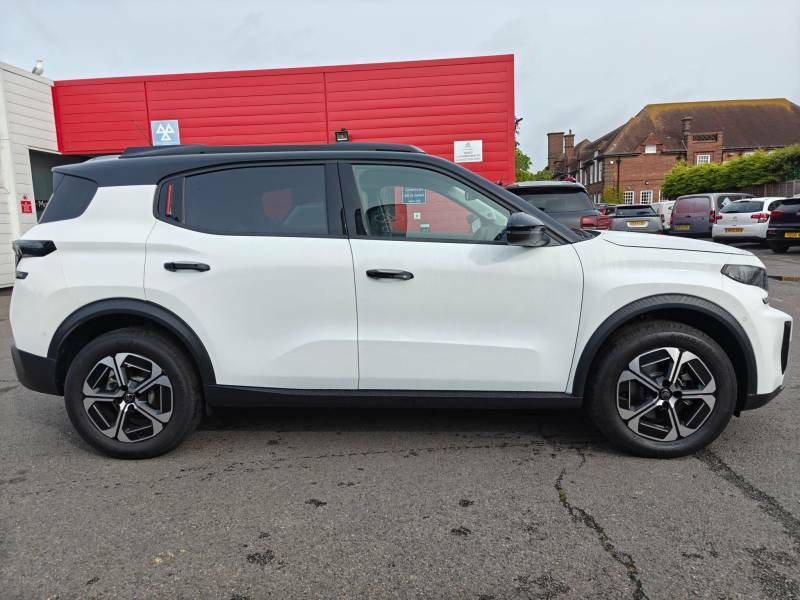Citroen C3 Aircross Extended Range 54Kwh Max 7.4Kw Charger GK26OKX White #2
