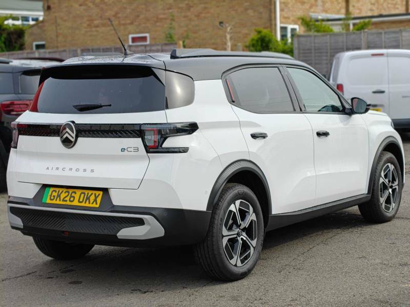Citroen C3 Aircross Extended Range 54Kwh Max 7.4Kw Charger GK26OKX White #3