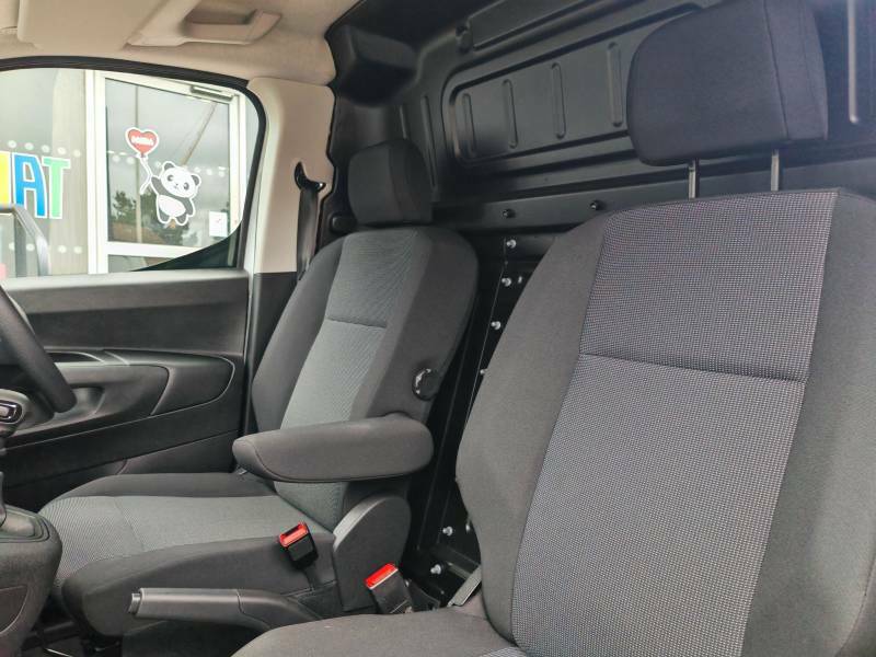 Citroen Berlingo Driver White #18