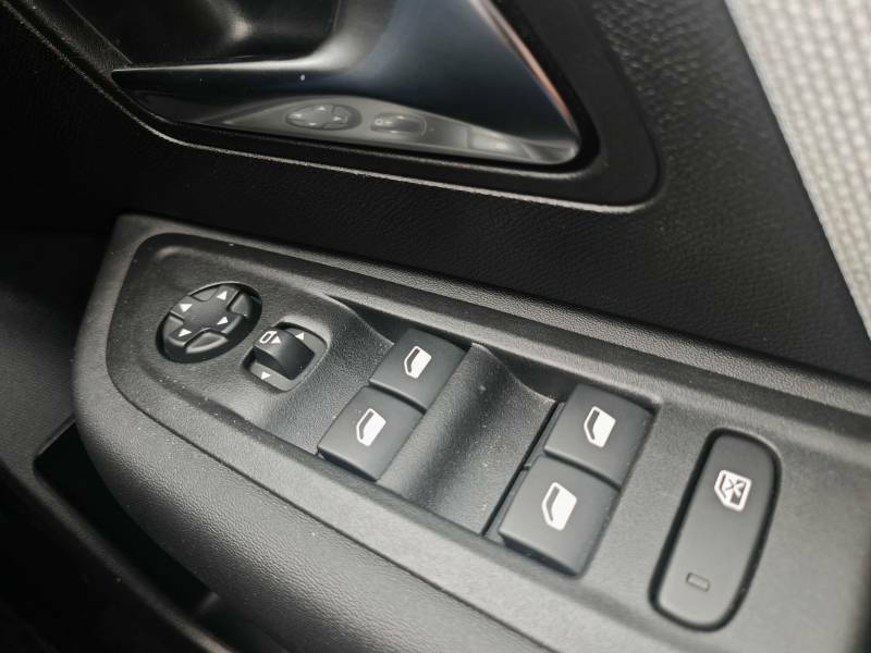 Citroen e-C4 Extended Range 54Kwh Max 7.4Kw Charger #17
