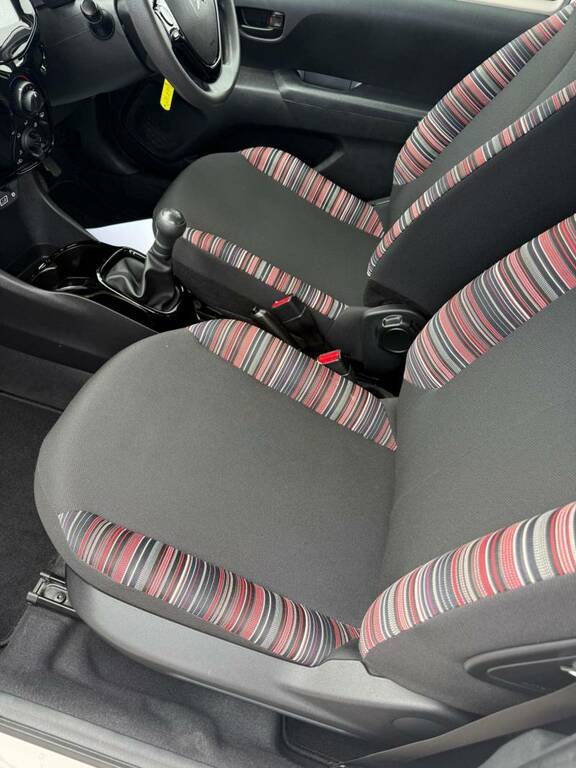Citroen C1 1.2 Puretech Feel Euro 6 Red #27