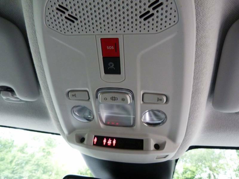 Citroen e-C4 50Kwh Shine Plus 7.4Kw Charger White #26