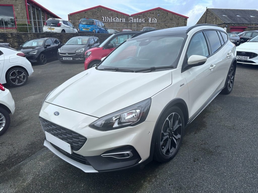 Ford Focus 2L Active X White