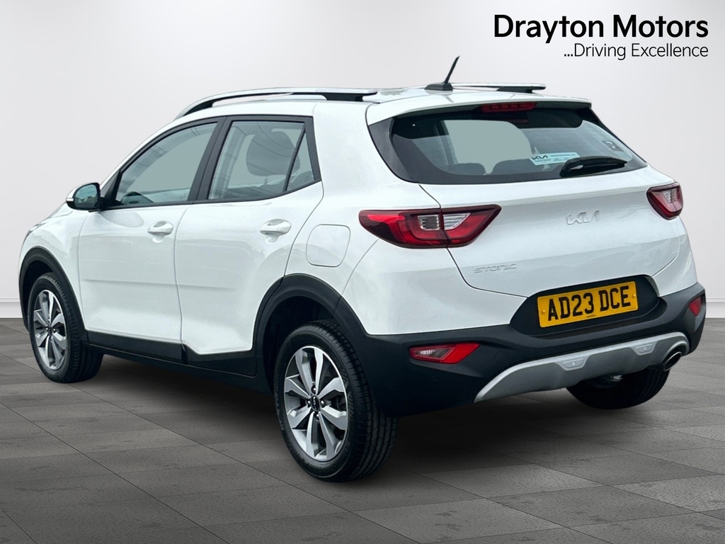 Kia Stonic 1.0 T-gdi 2 Suv Dct AD23DCE White #6