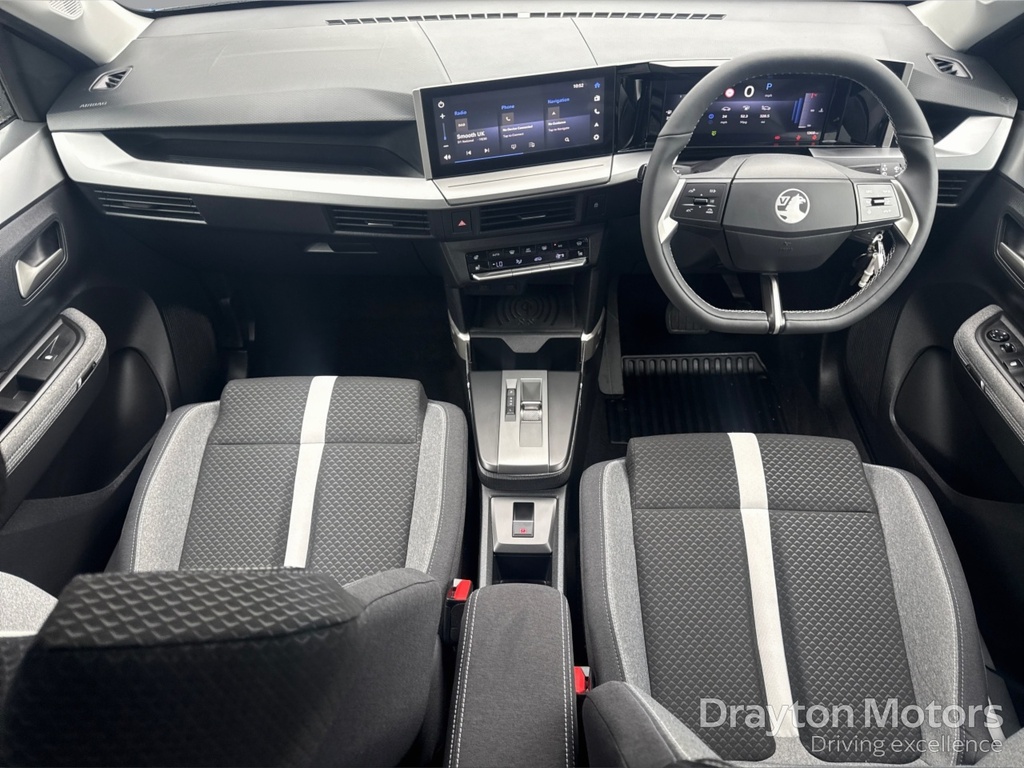Vauxhall Frontera 1.2 110Ps Ultimate Suv Hybrid E Dct FT75AOP Blue #2