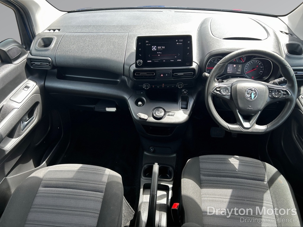 Vauxhall Combo Life 1.5 Turbo D Blueinjection Energy Mpv Au Blue #2