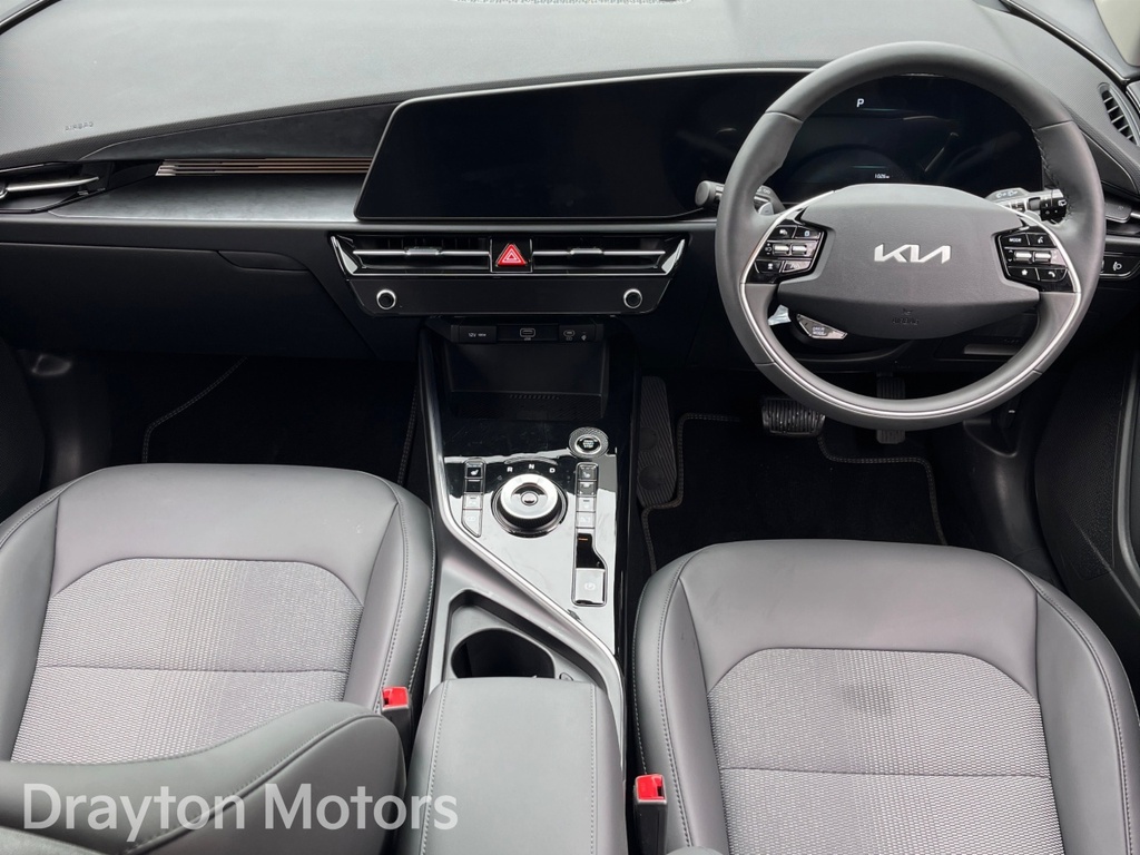 Kia Niro 1.6H Gdi Evolve Suv Dct White #2