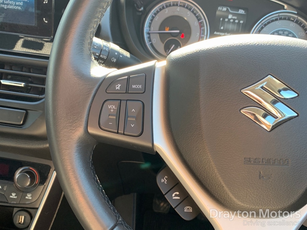 Suzuki S Cross Motion Hev 1.5 Red #16