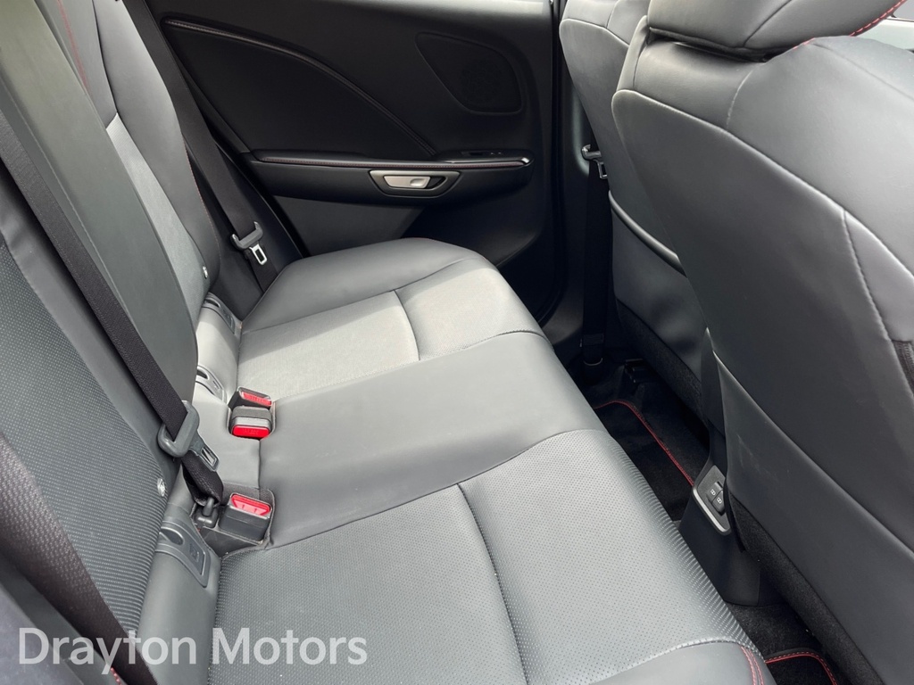 Lexus LBX 1.5 Premium E-cvt Hatchback Black #15